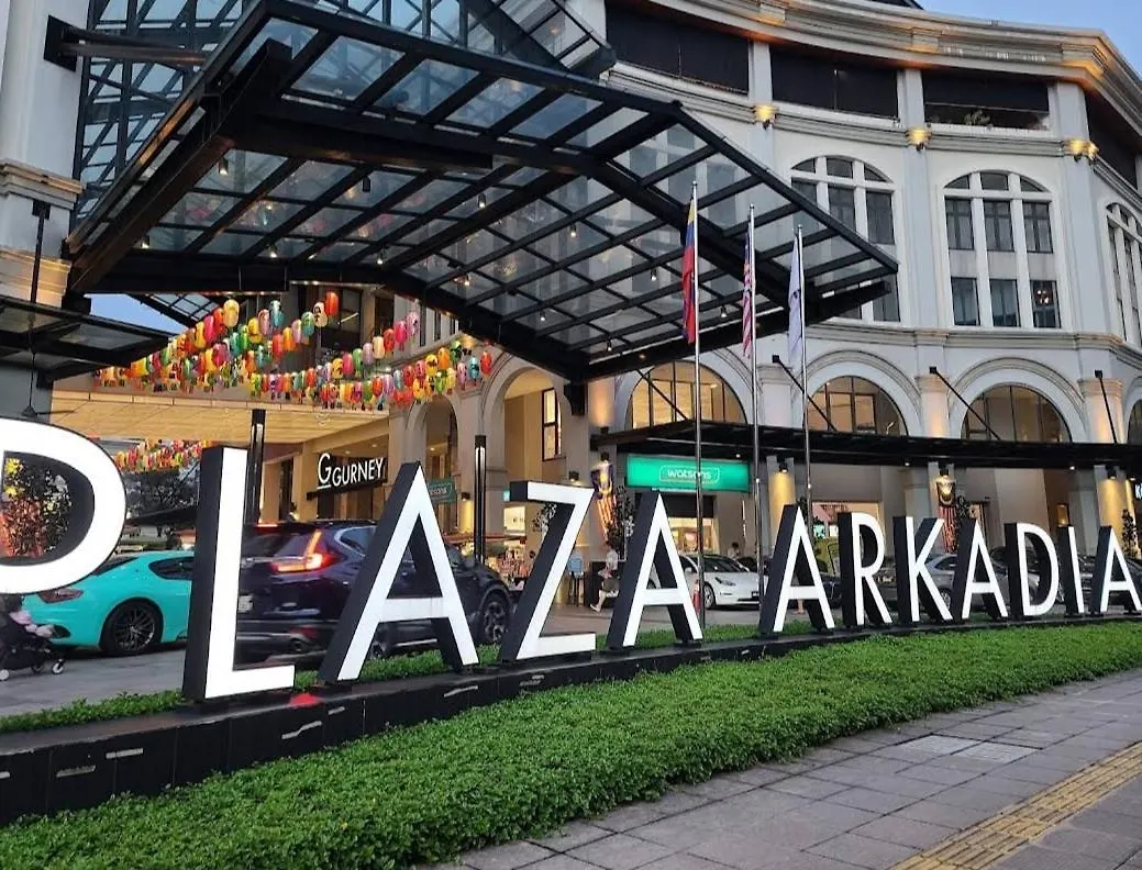 Desa Parkcity Arkadia contacts